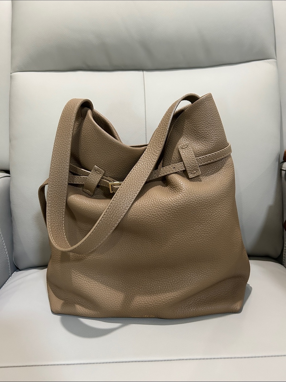 Manu Atelier Tote Du Jour - Mocha Mousse Grained Leather